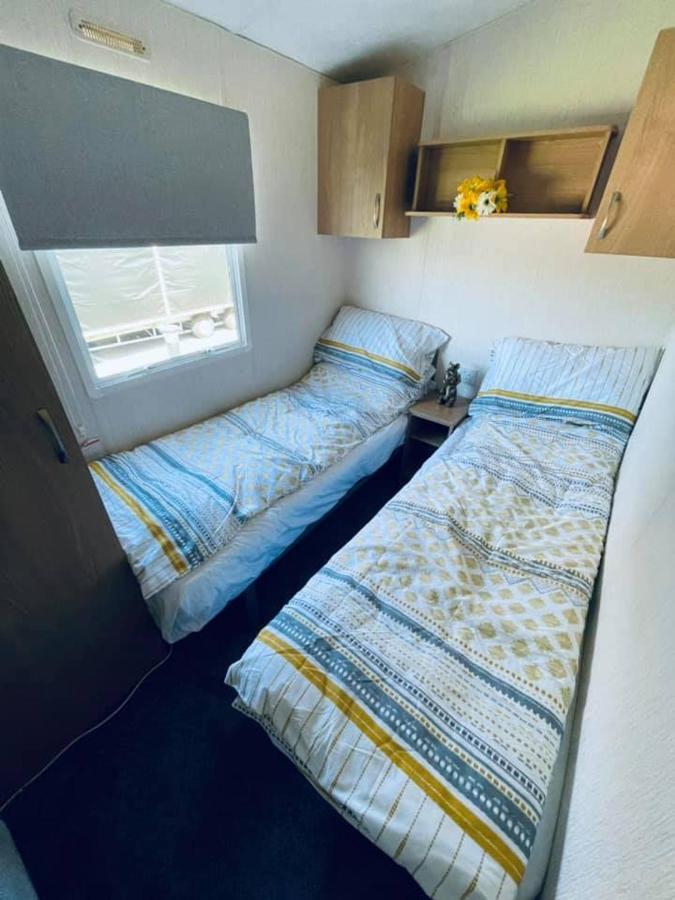 Caravan Retreats Campsite Conwy